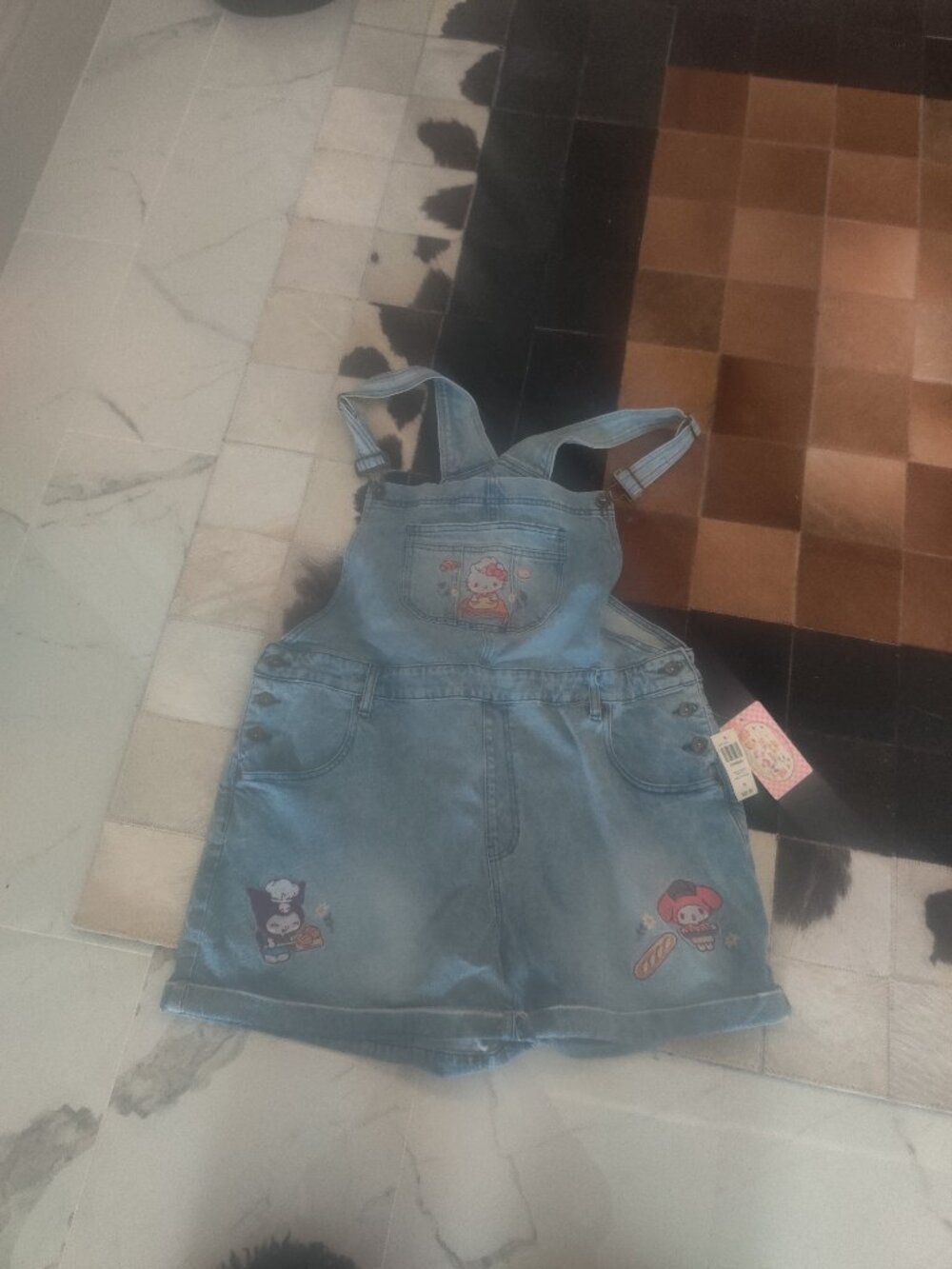 Her Universe Hello Kitty bakery shortalls new